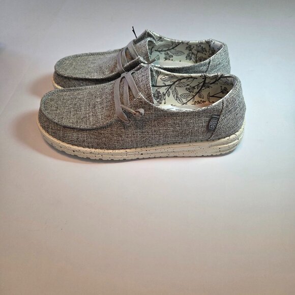 NWT -- Hey Dude Wendy Blend Linen Casual Shoes, Iron/Light Grey Blend, Size 8 - Picture 4 of 14